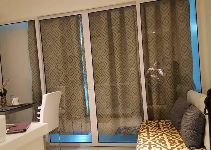 Azure Urban Residences Apartahotel *